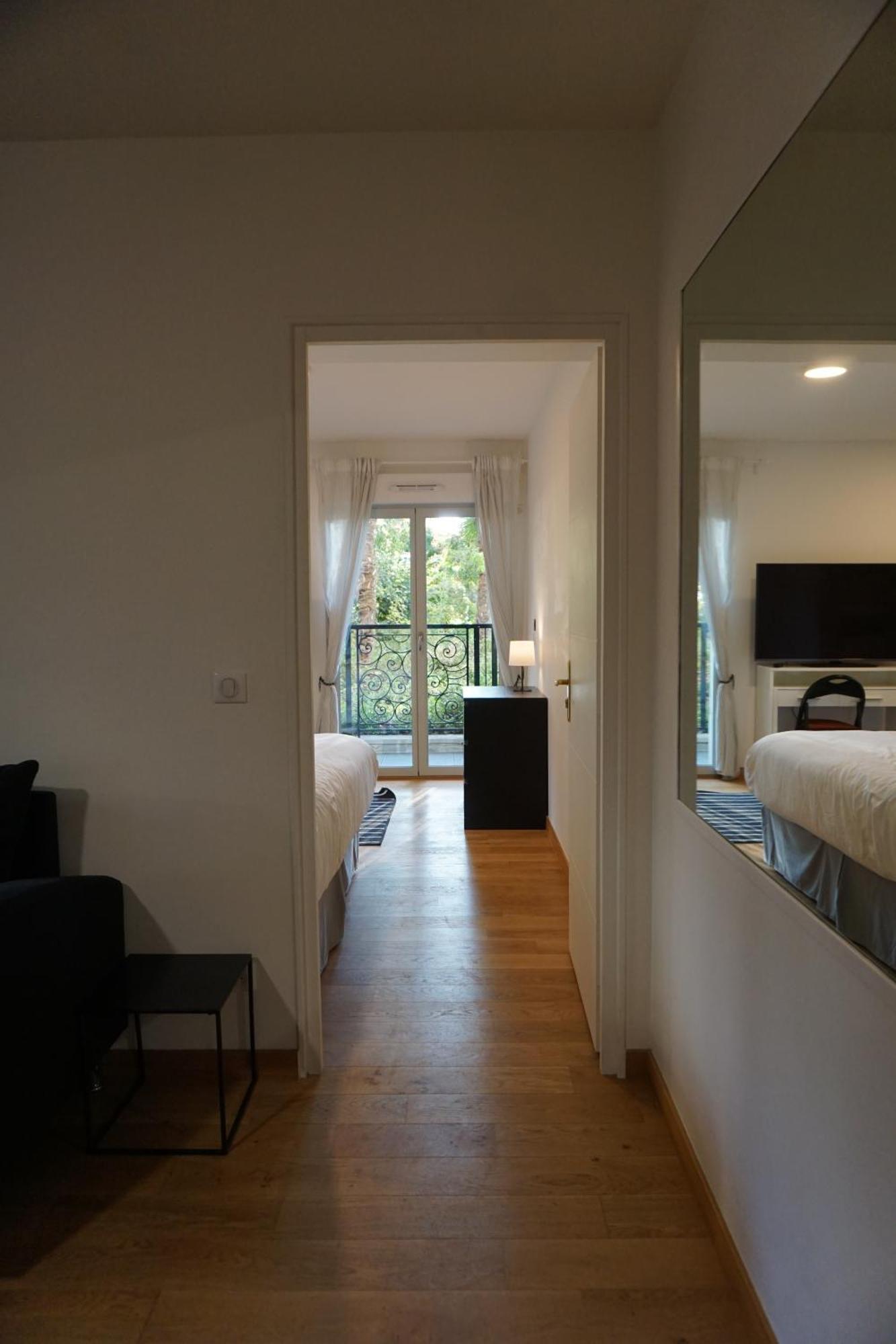 Residences Grande Jatte, Bord De Seine, Suites 52M2 A 97M2, Hopital Americain A 600M 뇌이이쉬르세느 외부 사진