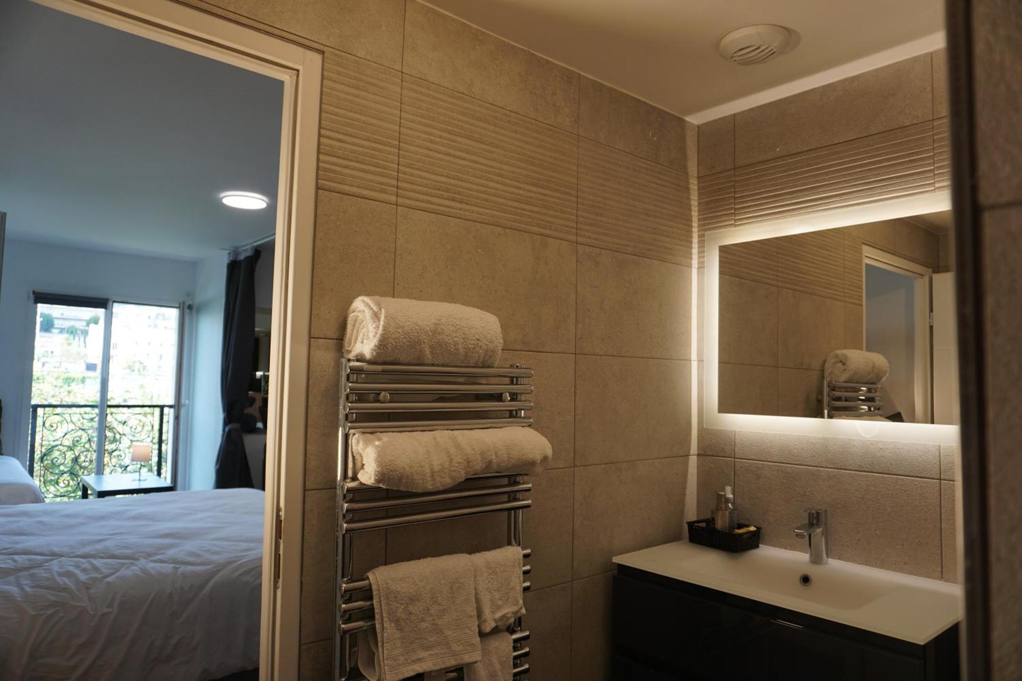 Residences Grande Jatte, Bord De Seine, Suites 52M2 A 97M2, Hopital Americain A 600M 뇌이이쉬르세느 외부 사진